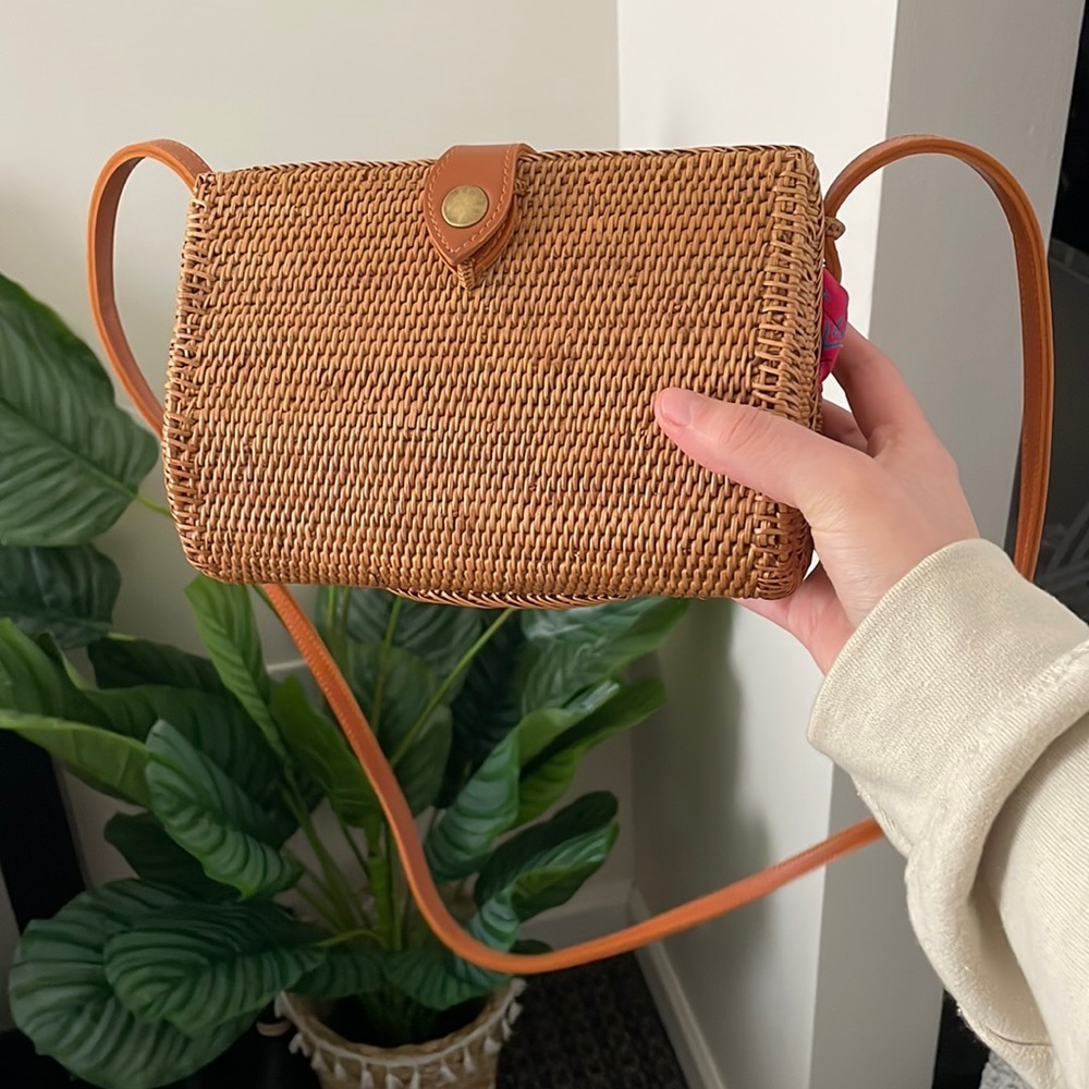 Beautiful hand woven purse from Indonesia!